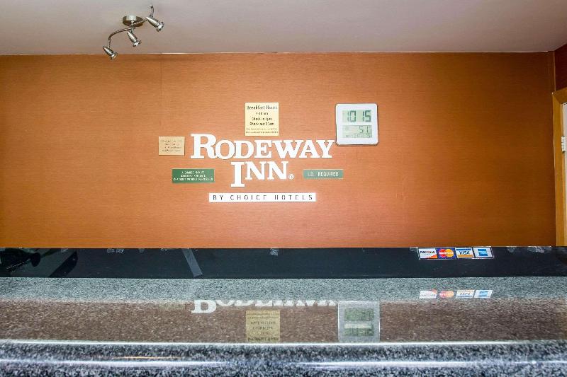 מוטל Rodeway Inn