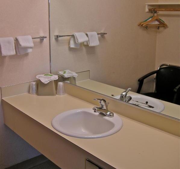مُتل Royal Motor Inn