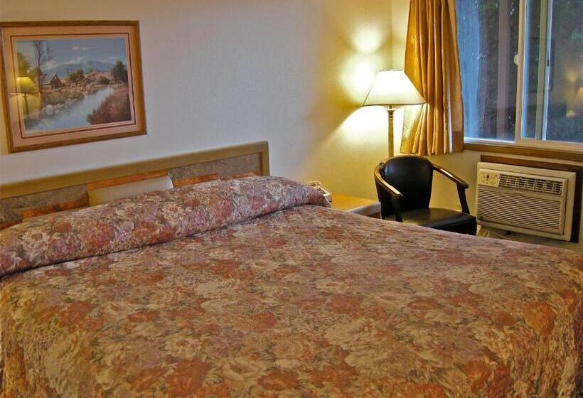 مُتل Royal Motor Inn
