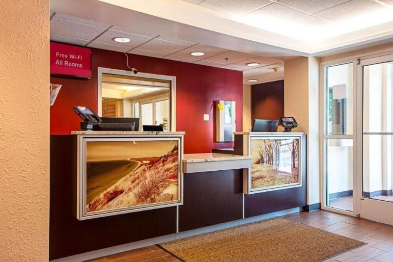 مُتل Seasons Inn Traverse City
