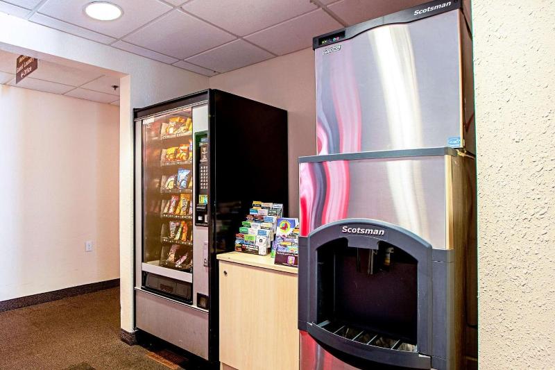 مُتل Seasons Inn Traverse City