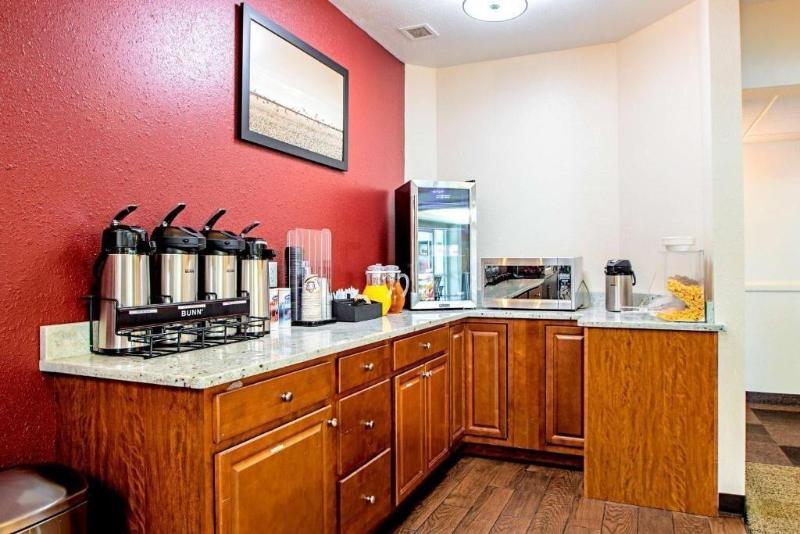 مُتل Seasons Inn Traverse City