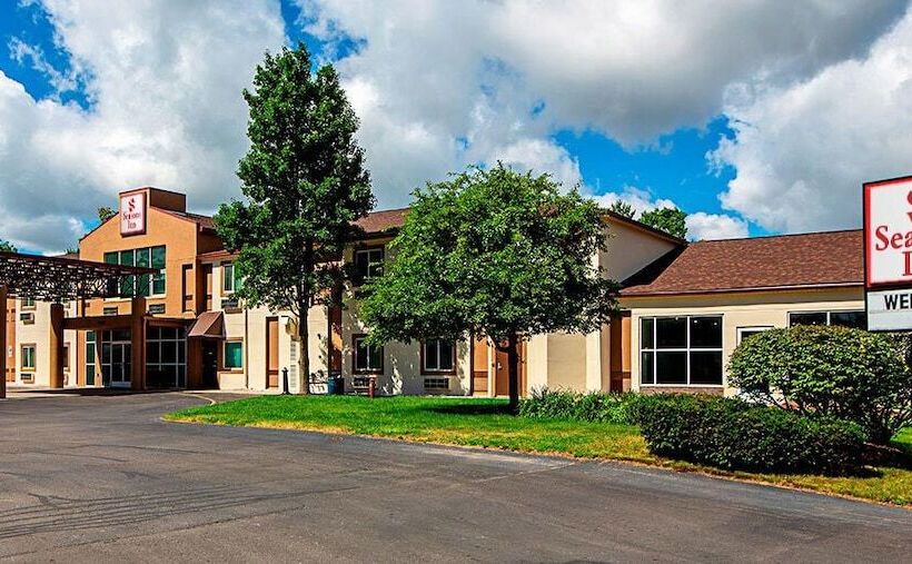 مُتل Seasons Inn Traverse City