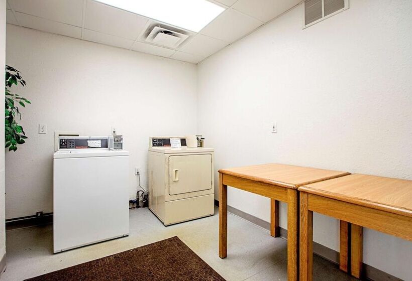 مُتل Seasons Inn Traverse City
