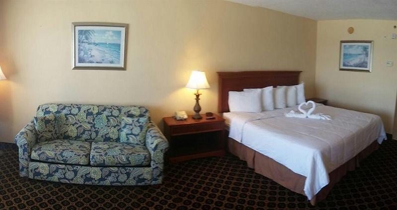 استراحتگاه Emerald Shores Hotel   Daytona Beach