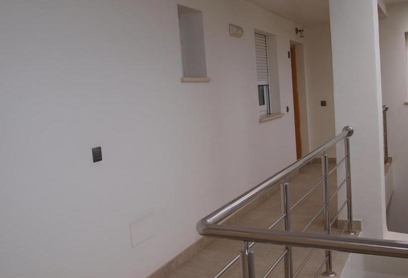 Apartamentos Turísticos Altai