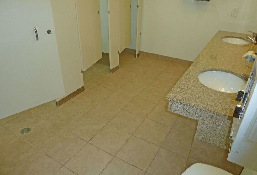 酒店 Americas Best Value Inn   Gun Barrel City