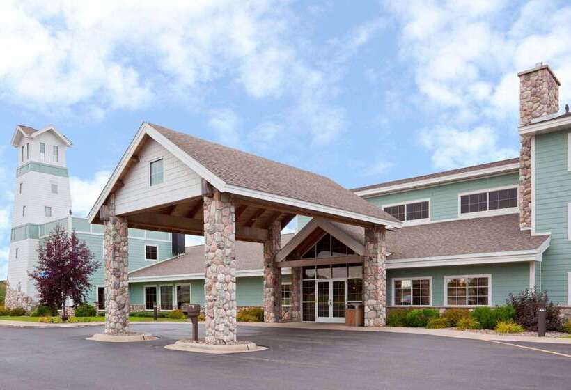 هتل Americinn By Wyndham Wetmore Munising