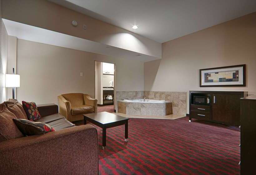 فندق Best Western Plus Cushing Inn & Suites