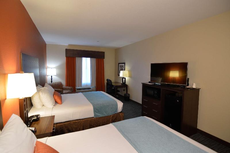 Hotel Best Western Plus Williston  And Suites