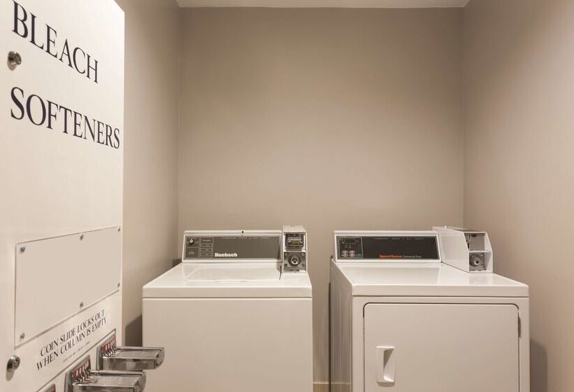 هتل Country Inn & Suites By Radisson, Bentonville South  Rogers, Ar
