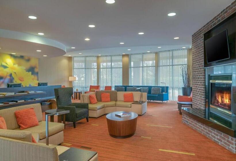 فندق Courtyard By Marriott Salisbury