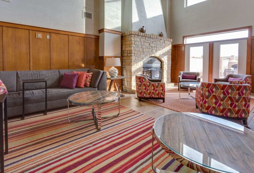 هتل Drury Inn & Suites Las Cruces