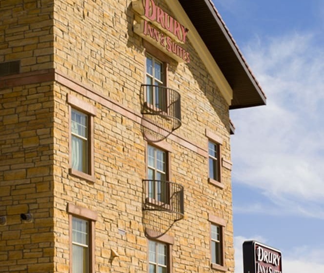 هتل Drury Inn & Suites Las Cruces
