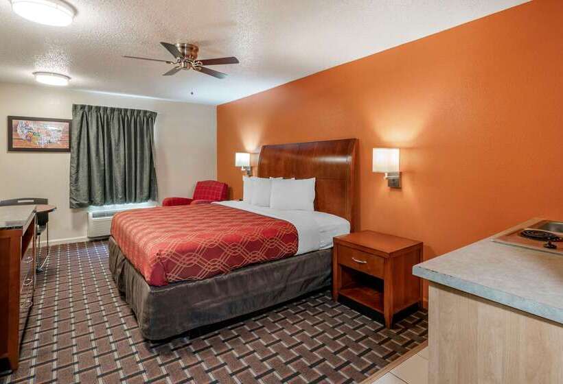 酒店 Econo Lodge  Inn & Suites