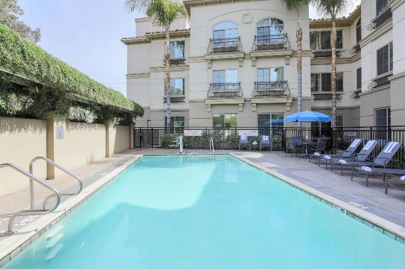 בית מלון כפרי Fairfield Inn & Suites Temecula