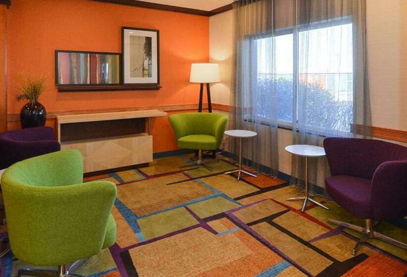 هتل Fairfield Inn & Suites Bloomington