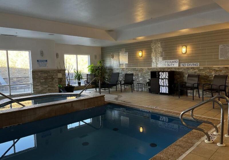 ホテル Fairfield Inn & Suites By Marriott Slippery Rock