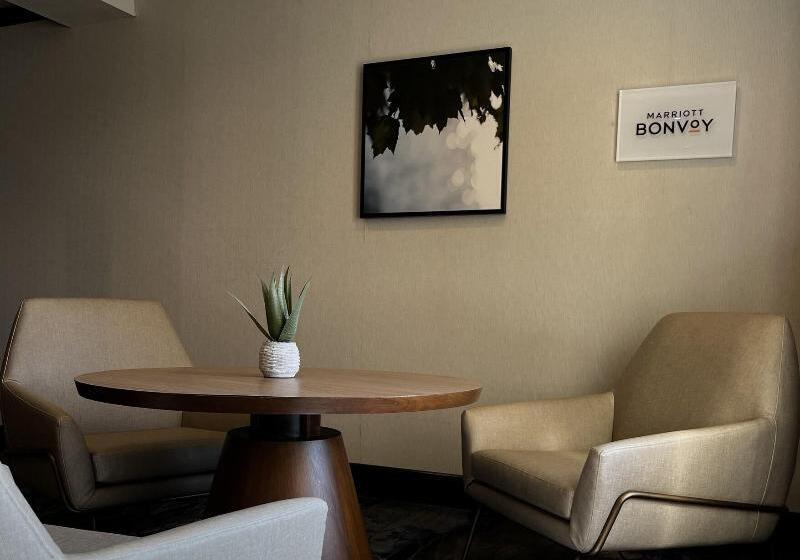 ホテル Fairfield Inn & Suites By Marriott Slippery Rock