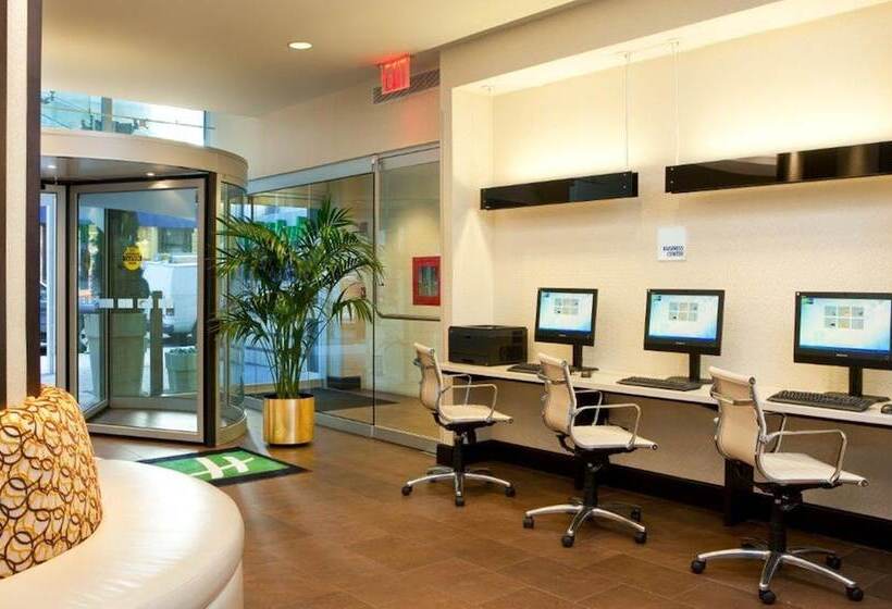 Fotos del hotel Holiday Inn Express  Times Square South, An Ihg:  5