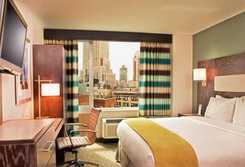 Fotos del hotel Holiday Inn Express  Times Square South, An Ihg:  3