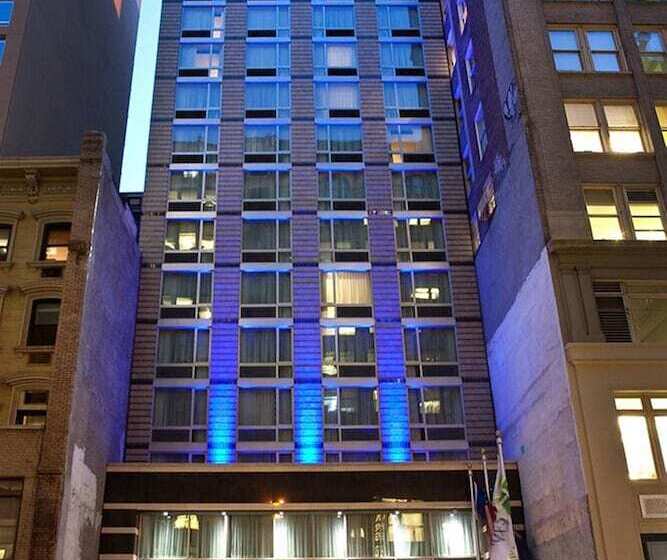 Fotos del hotel Holiday Inn Express  Times Square South, An Ihg:  4