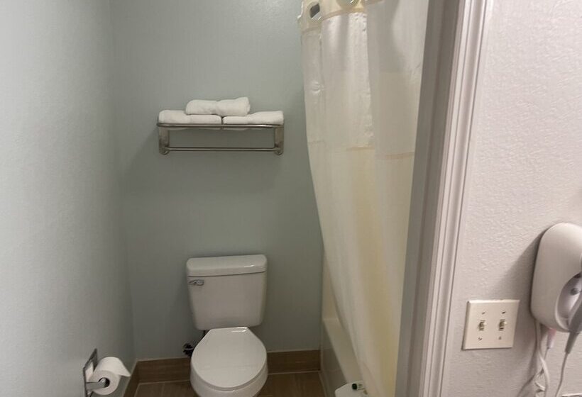 هتل Loyalty Inn Hawkinsville