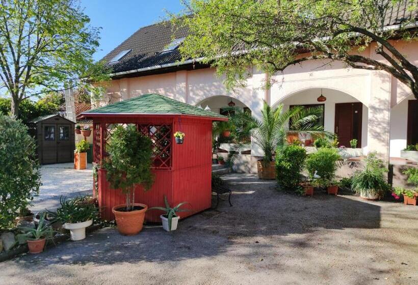 Hotel Oswaldo