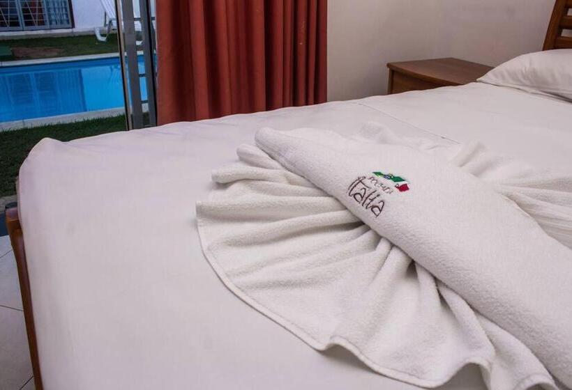 هتل Pousada Italia