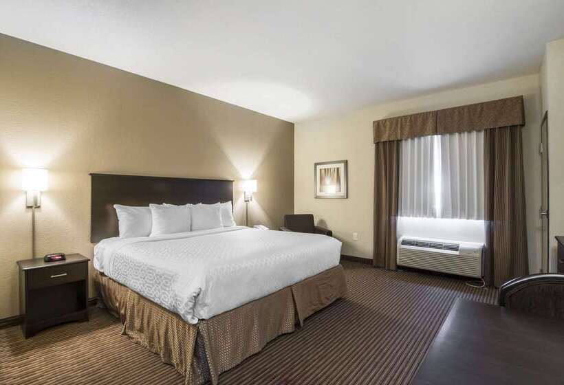 هتل Quality Inn & Suites Thompson