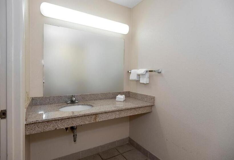 בית מלון כפרי Red Roof Inn & Suites Wytheville