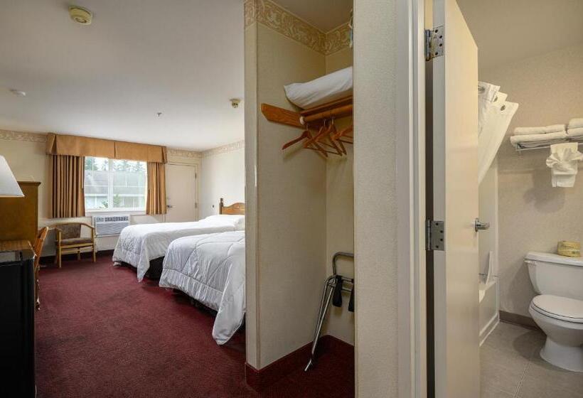 فندق Three Rivers Inn Sedro Woolley