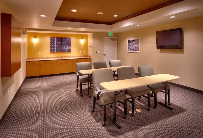 هتل Towneplace Suites By Marriott Sierra Vista