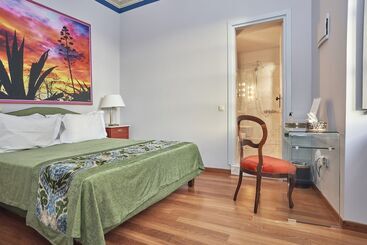 هتل Villa Selena