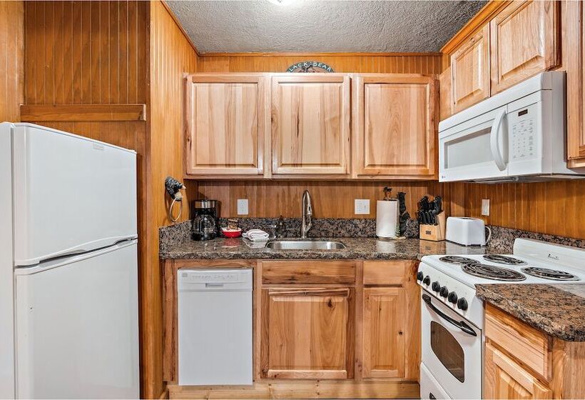 Brundage Bungalows