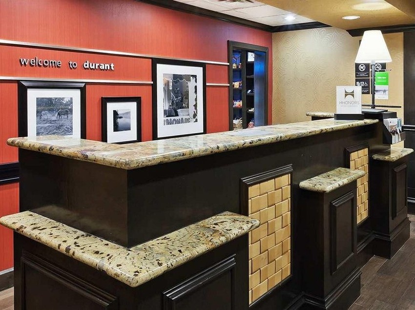 Durant Inn & Suites
