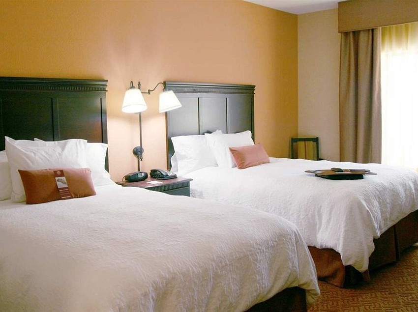 Durant Inn & Suites