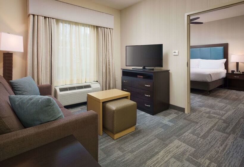 Homewood Suites By Hilton Atlanta Nwkennesaw Town Ctr