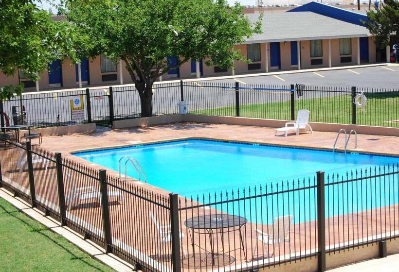 هتل Americas Best Value Inn Lubbock East