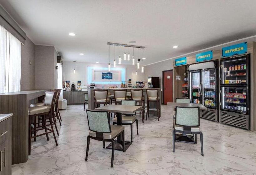 هتل Clarion Pointe Sulphur  Lake Charles