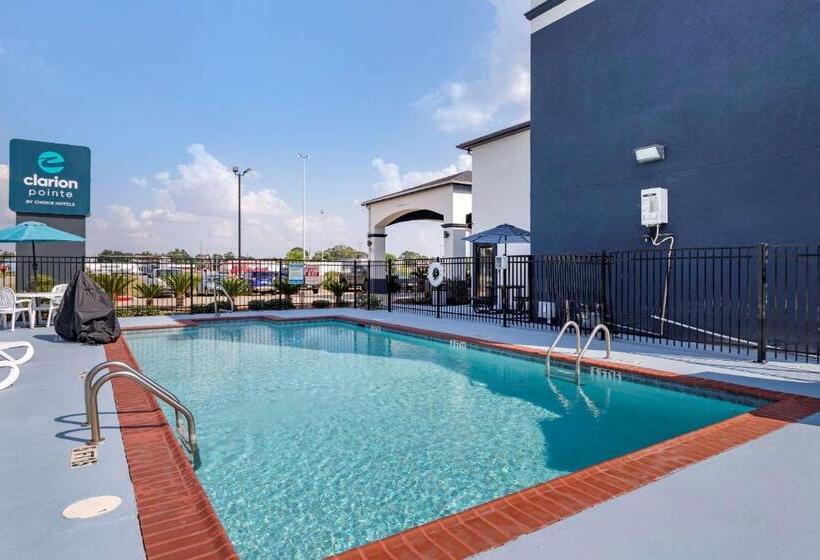 هتل Clarion Pointe Sulphur  Lake Charles