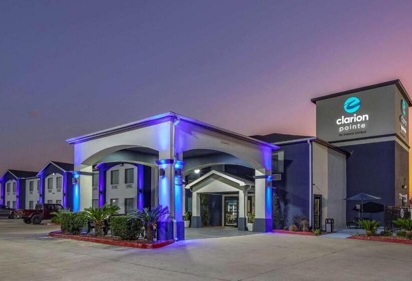 هتل Clarion Pointe Sulphur  Lake Charles