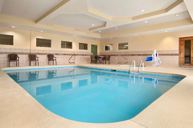 هتل Country Inn & Suites By Radisson, Albany, Ga