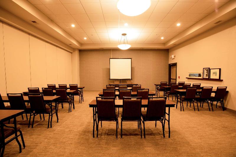 ホテル Country Inn & Suites By Radisson, Wilson, Nc