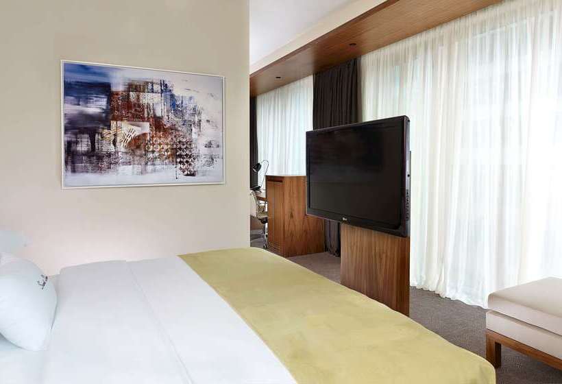 فندق Doubletree By Hilton Zagreb