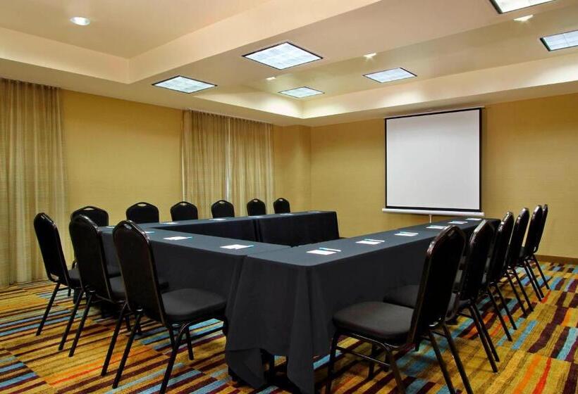 هتل Fairfield Inn & Suites Fresno Clovis