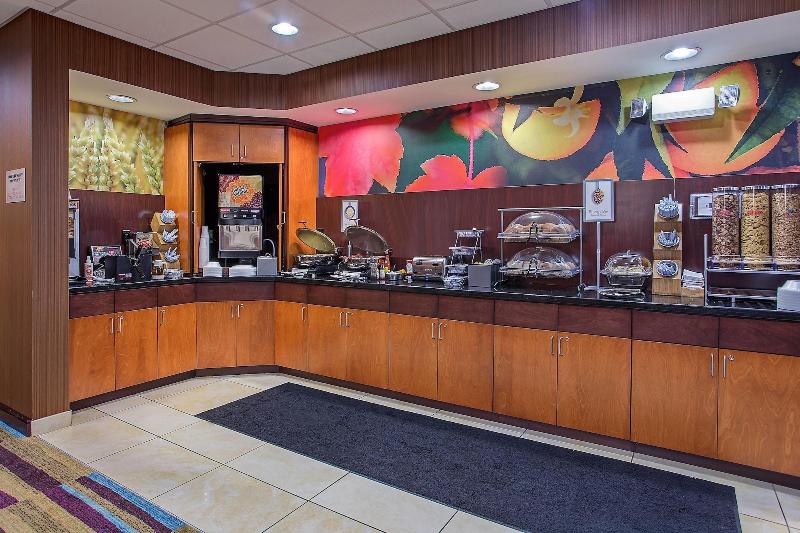 酒店 Fairfield Inn & Suites Kodak
