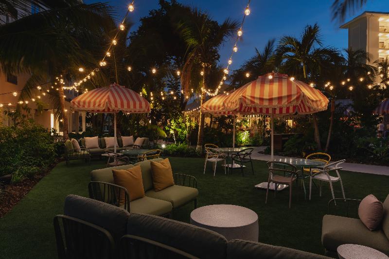 Hôtel Hampton By Hilton Grand Cayman Seven Mile Beach