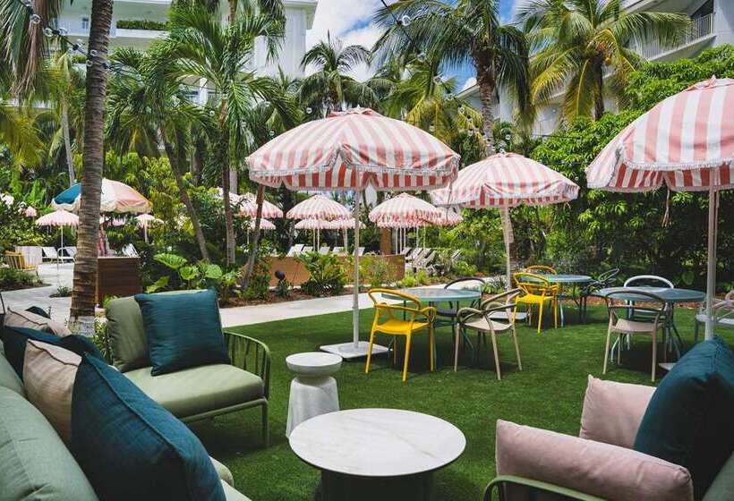 Hôtel Hampton By Hilton Grand Cayman Seven Mile Beach