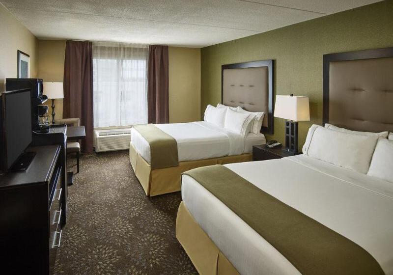 هتل Holiday Inn Express And Suites Timmins, An Ihg